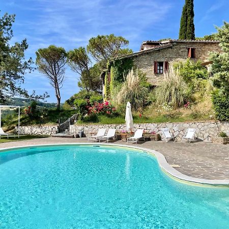 La Panoramica Gubbio - Maison De Charme - Casette E Appartamenti Self Catering Per Vacanze Meravigliose! Extérieur photo