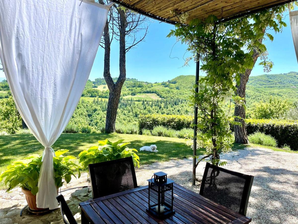 La Panoramica Gubbio - Maison De Charme - Casette E Appartamenti Self Catering Per Vacanze Meravigliose! Extérieur photo